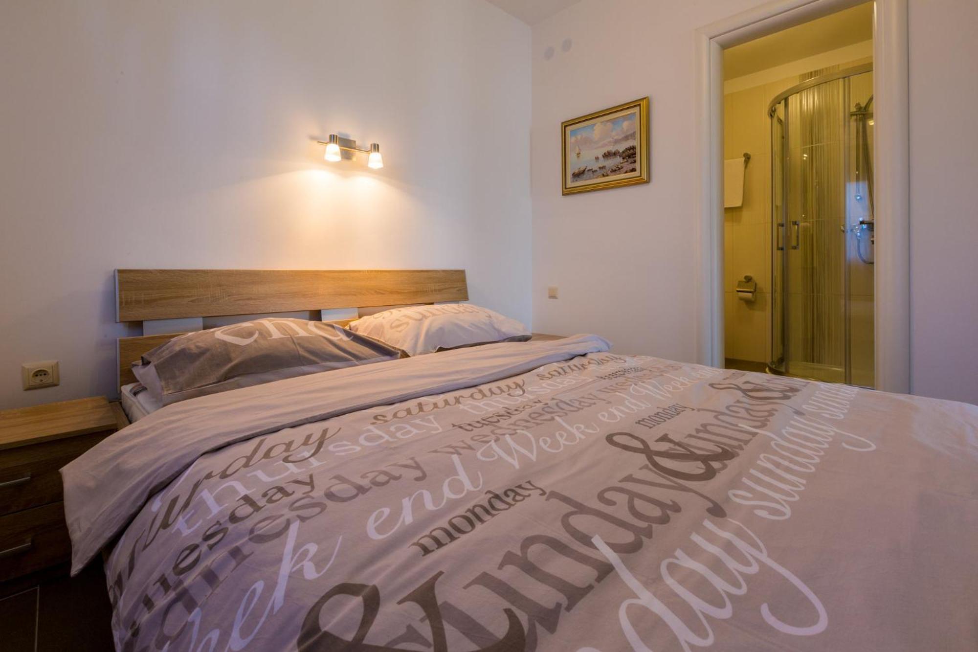 Ferienwohnung Domino Dramalj Zimmer foto
